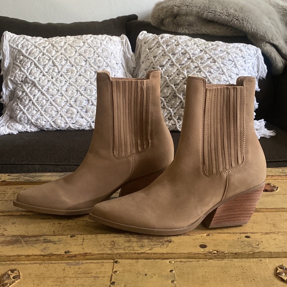 STEVE MADDEN BOOTIES BOHO WESTERN ANKLE BOOTIES 7.5 M BRAND NEW NEVER WORN - Picture 2 of 15